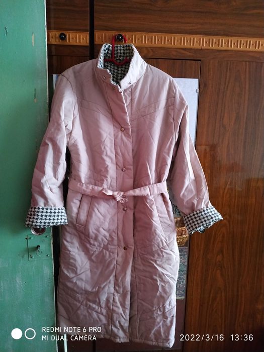 Продается классическое пальто