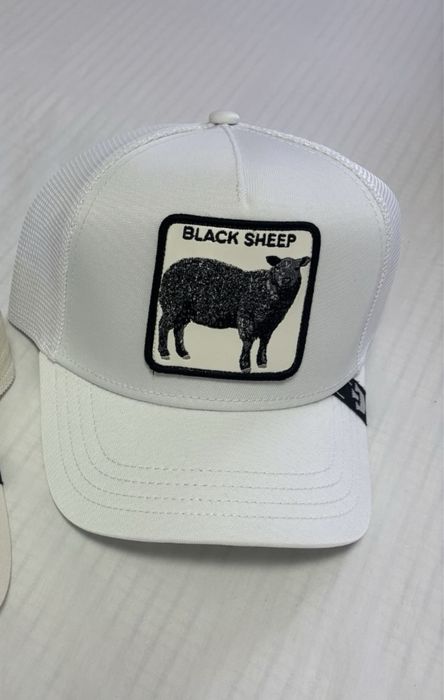 Sepci unisex colectia The Farm