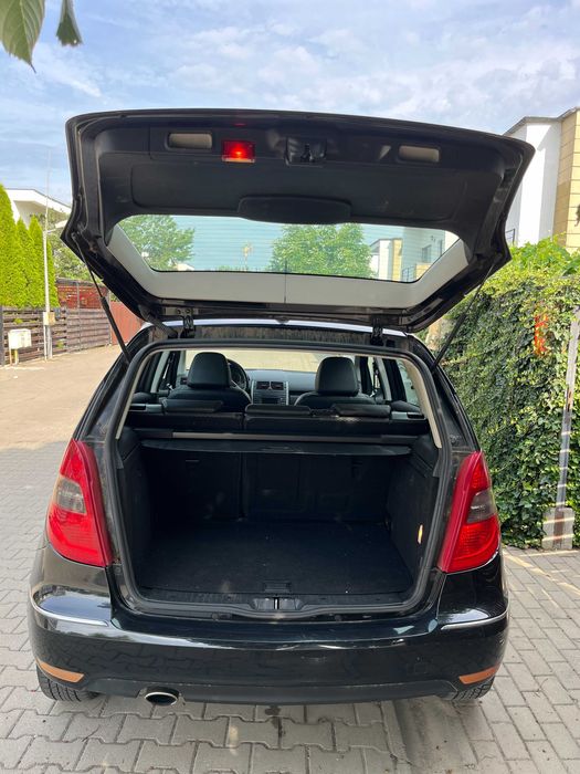 MERCEDES-BENZ A-Class 2009 — imagine 4