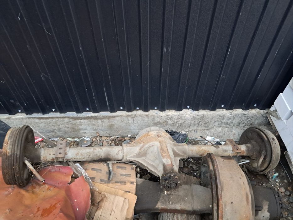 Продам задний мост от АЗЛК, кардан.