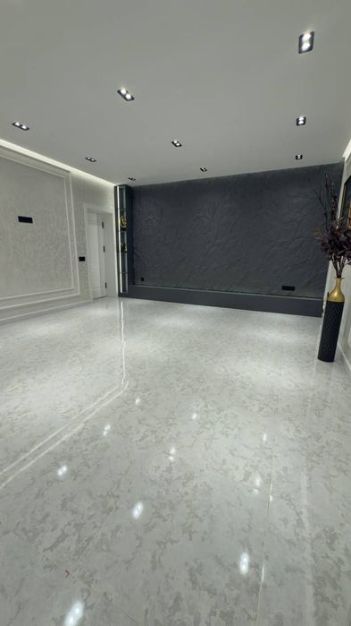 ПРОДАЁТСЯ офис 80 м² на Нукусской — 1 линия, 3 комнаты