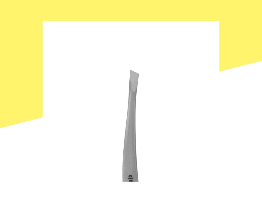 Скосена пинсета за вежди Staleks Classic TC-13/3