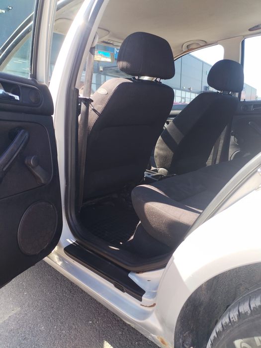VOLKSWAGEN Golf 2000 — imagine 5