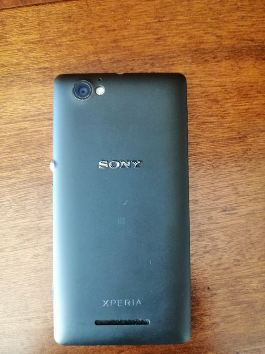 Sony Xperia M (C1905)