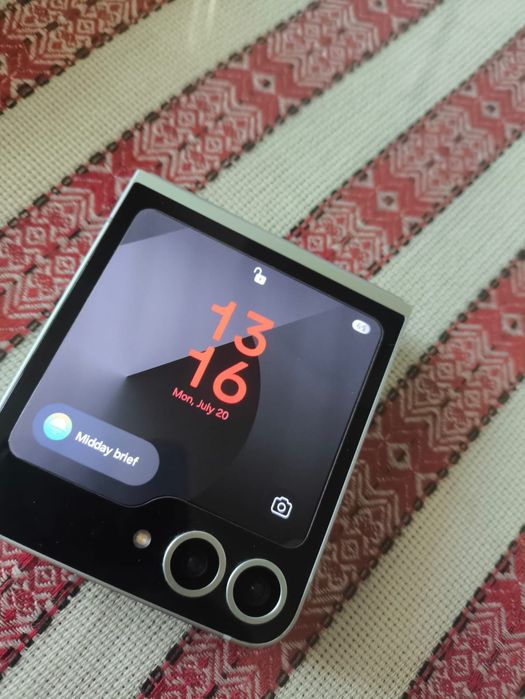 VAND/SCHIMB Samsung Galaxy Z flip 6 5g|256gb
