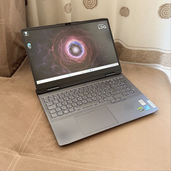 Lenovo LOQ 15 RTX 4060