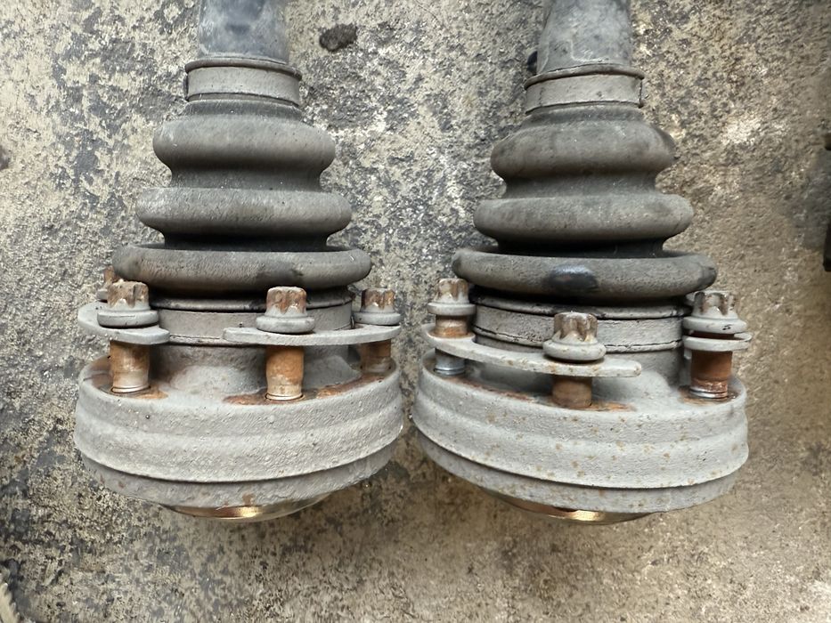 Диференциал 3.15 за е9х с полуоски и карфан