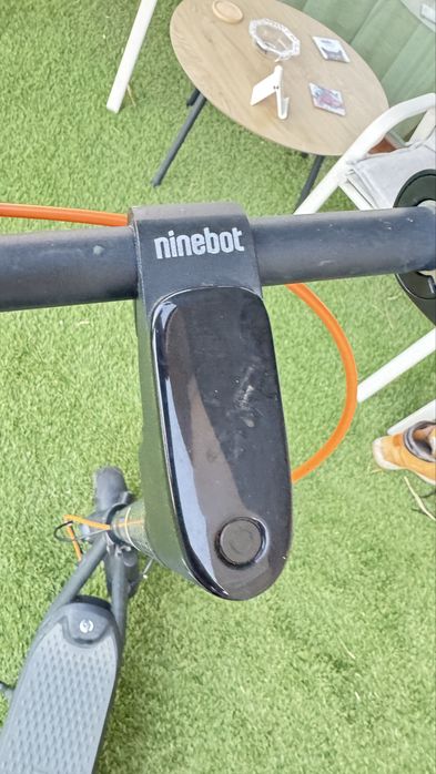 Vand /schimb trotineta Segway-Ninebot KickScooter F40D, din seria F
