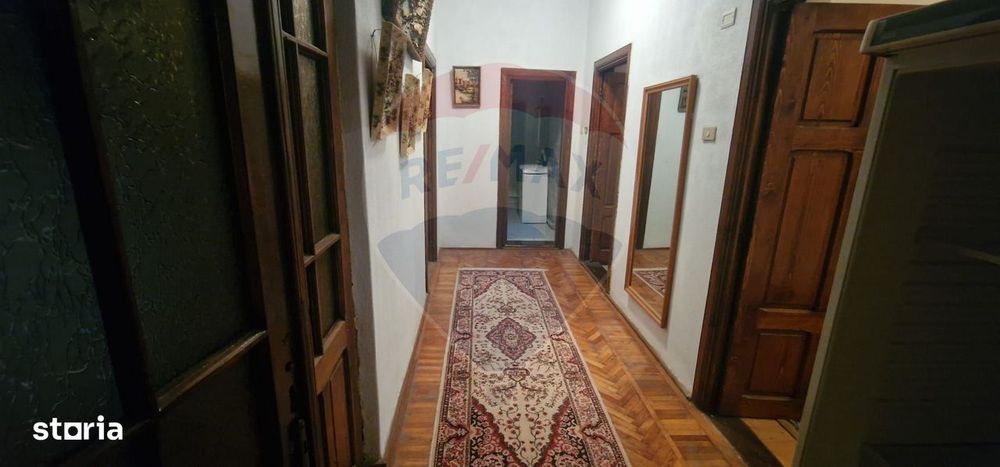 Apartament cu 2 camere+2camere la mansarda, zona Orizont, strada Letea