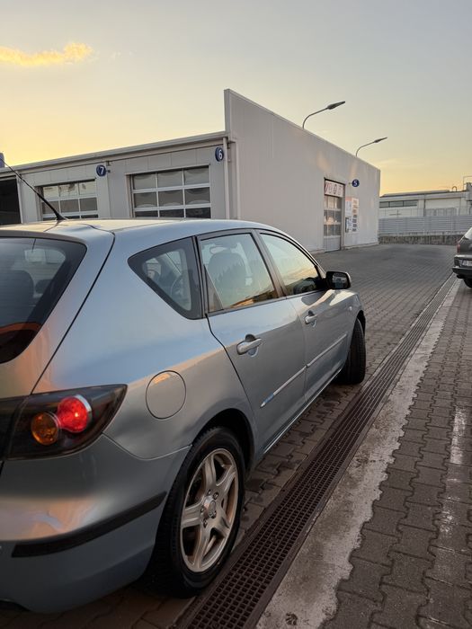 MAZDA 3 2006 — imagine 5