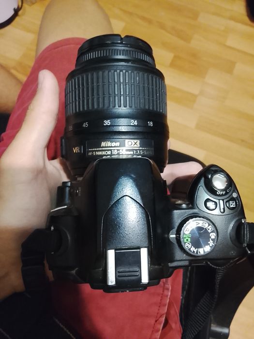Фотоаппарат Nikon D60 + объектив 18-55