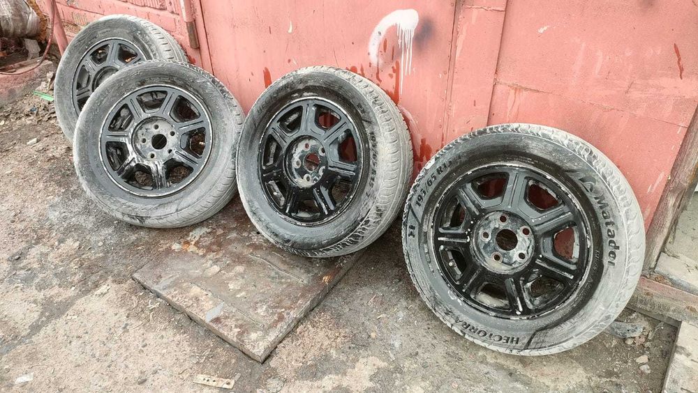 Резина с дисками летняя