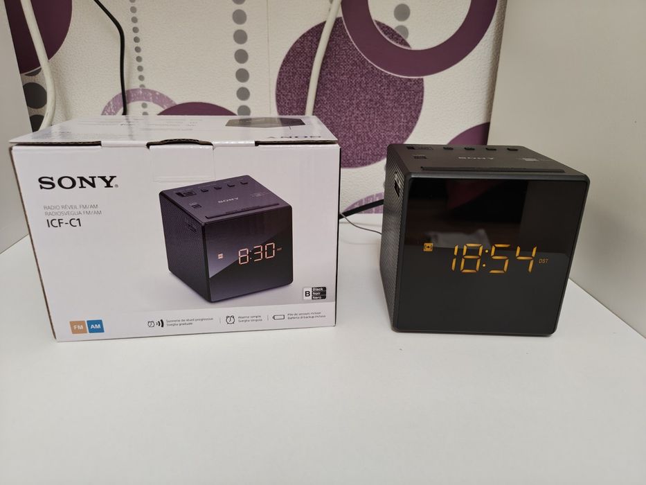 Радиочасовник  Сони / Sony