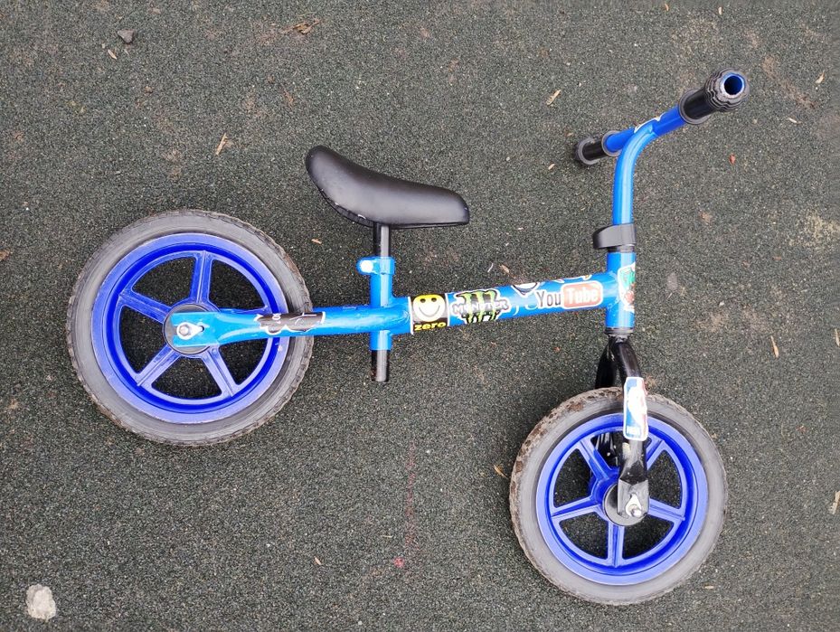 Беговел велосипед