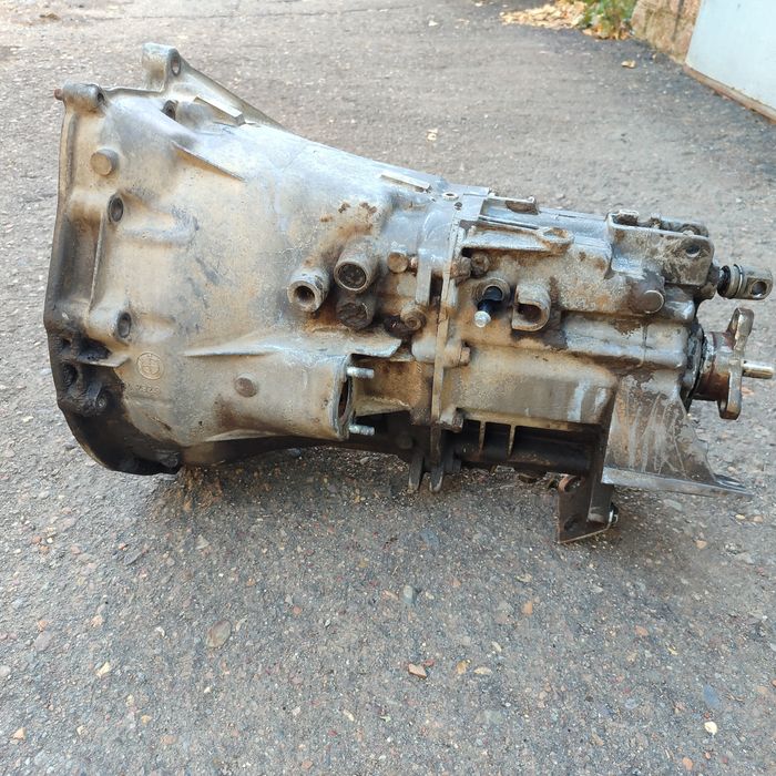 Продам МКПП БМВ е39