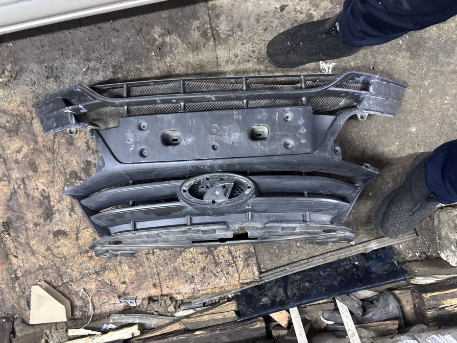 Бампер гранта ФЛ Передний Белый, кориандр, синий