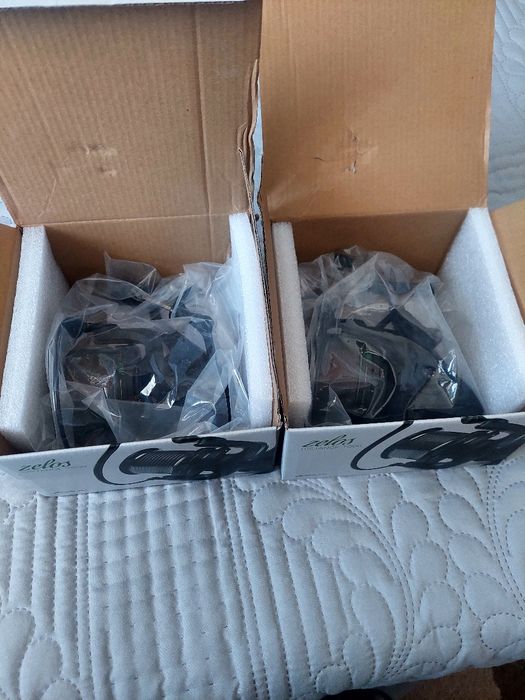 Mulinete Feeder KORUM ZELOS si Lanterna LEDLANSER MH 10