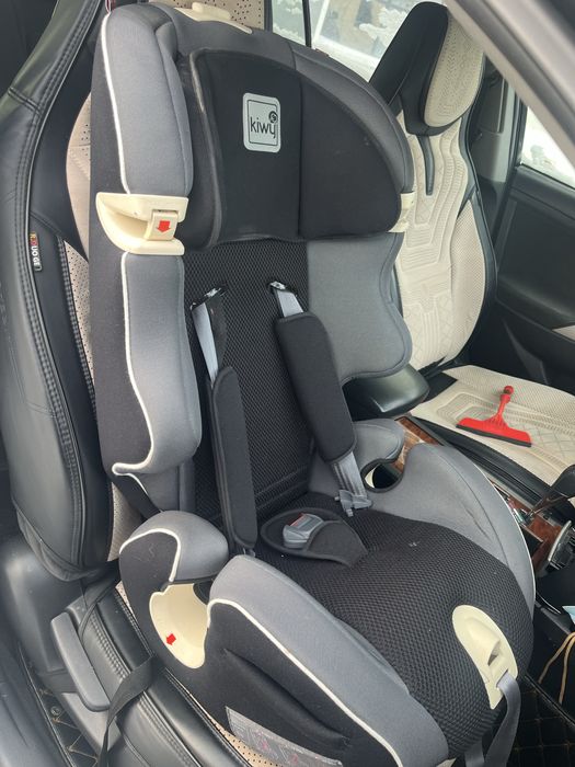 Автокресло от KIWY. Детский