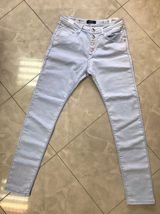 Оригинални дамски дънки на известни марки/различни размери