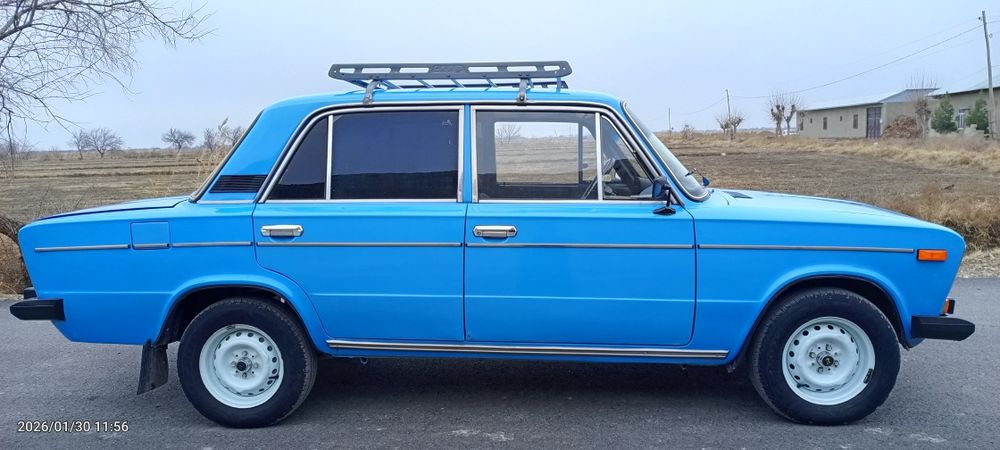 JIGULI aftomobili sotiladi