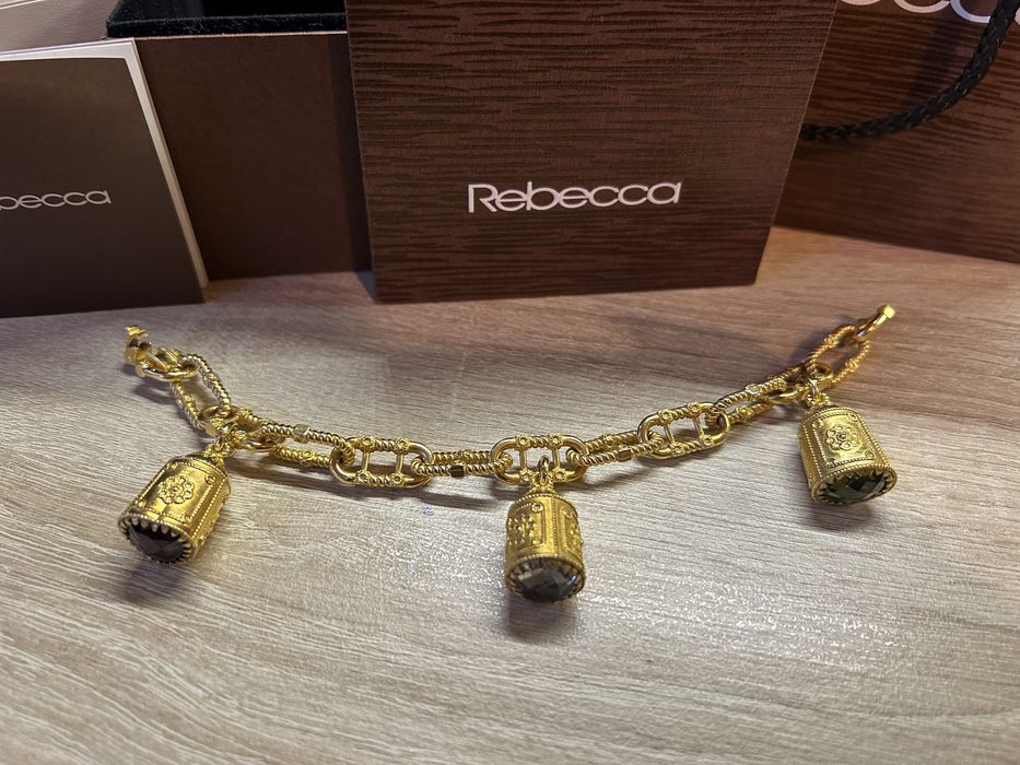 Гривна Rebecca с камъни нова