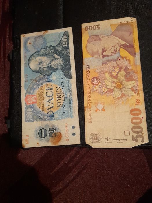 Vînd bancnote vechi românești