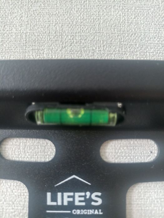 Кронштейн для телевизора