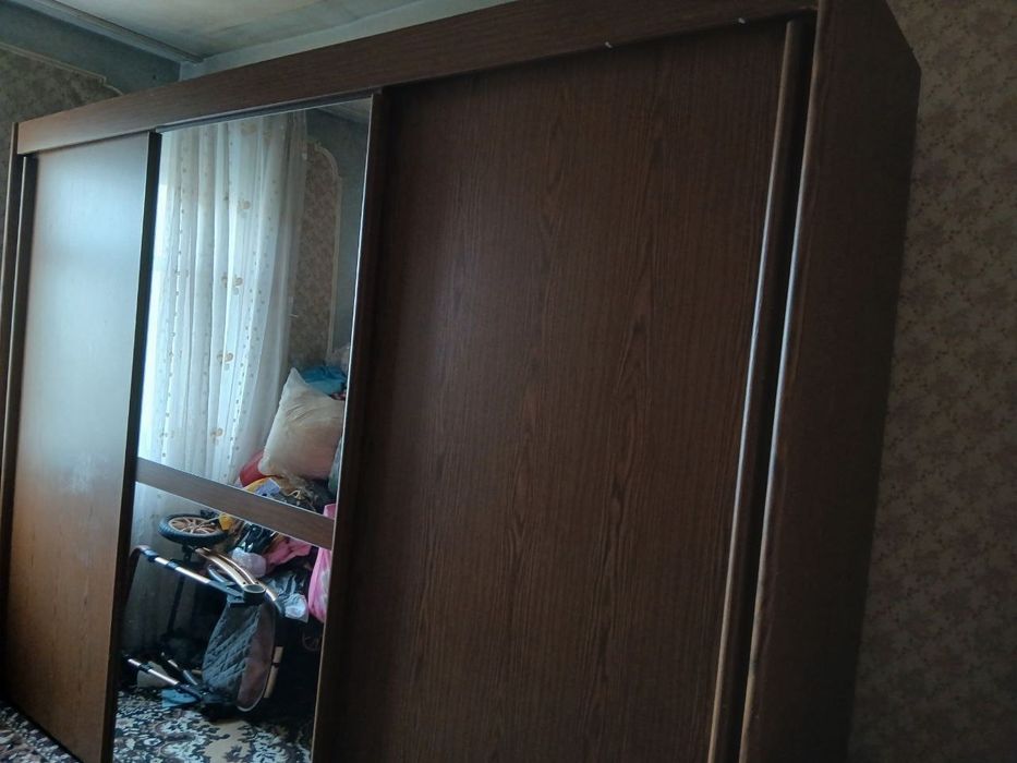 Mebel Shkaf Rolikli Germaniya mahsuloti