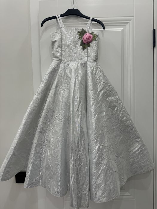 Бальное пышное платье