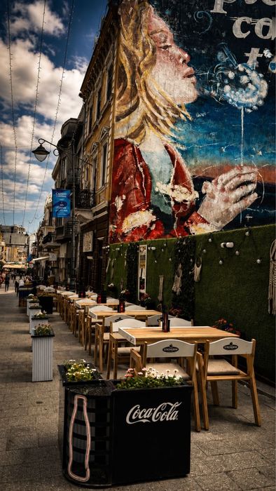 Se vinde afacere la cheie în Piața Ovidiu – Cafenea & Cocktail Bar