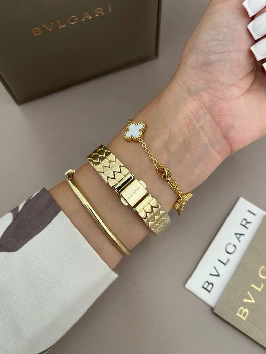 BVLGARI. Набор . Часый,