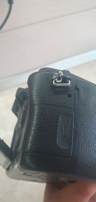 REDUCERE Dslr Sony a68 cu 24 mpx, obiectiv Tamron 70-300mm