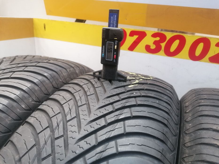 215/65/16 4*Vredestein allsezon 98h   dot 4120    5,,51mm