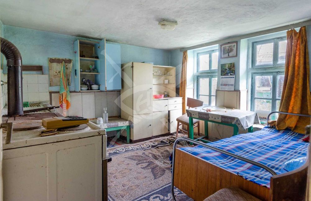 Продава се Къща в с. Мирково, Област София-област - 70 кв.м за 401 €/кв.м - Снимка #4