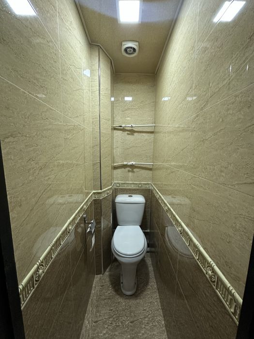 Ibn sino 1 3/2/5 uy sotiladi Ozimizaniki 3xonali remont qberiladi