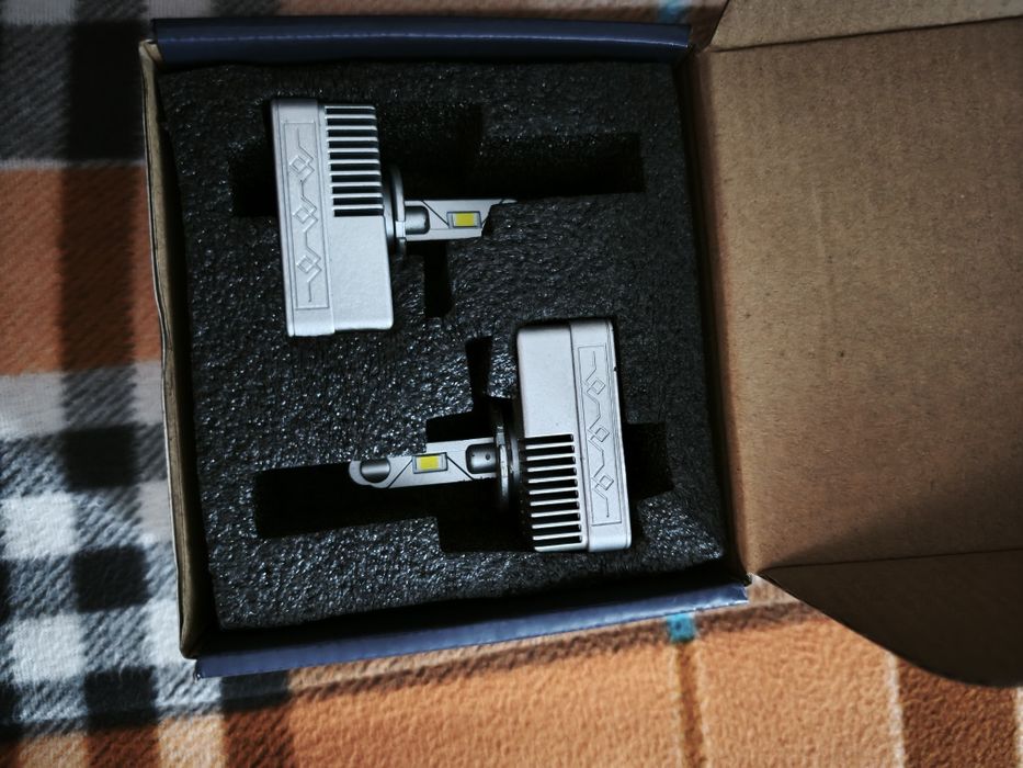 Leduri Auto D5S.