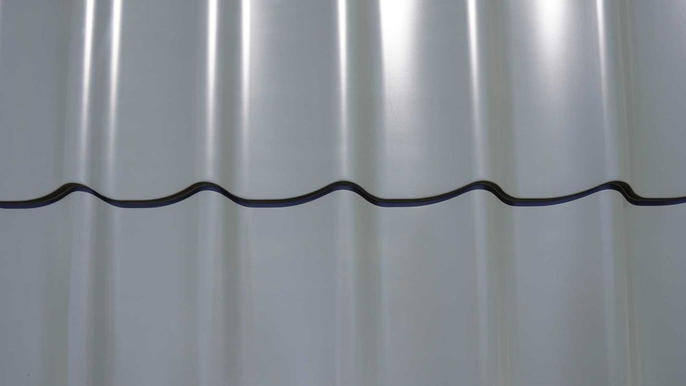 Tabla tip tigla Ral 8017 MAT 0,46 mm
