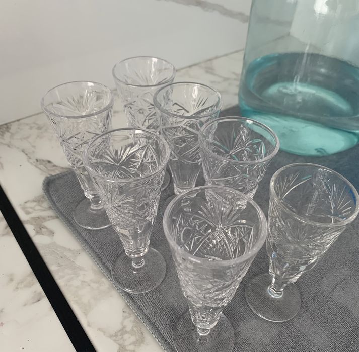 Продаются рюмки 7 штук