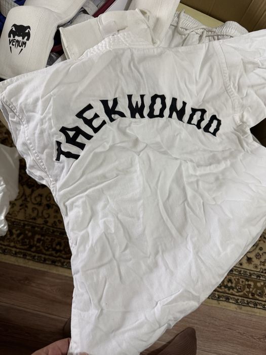 Продам кимано в хорошом состояние