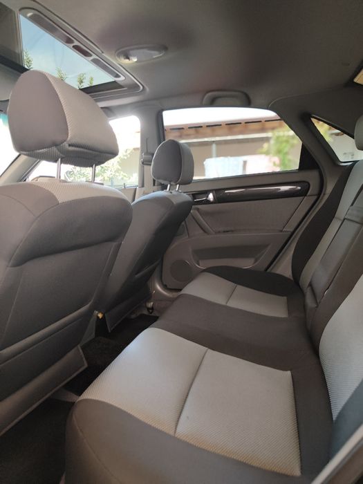 Chevrolet Gentra Elegant AT