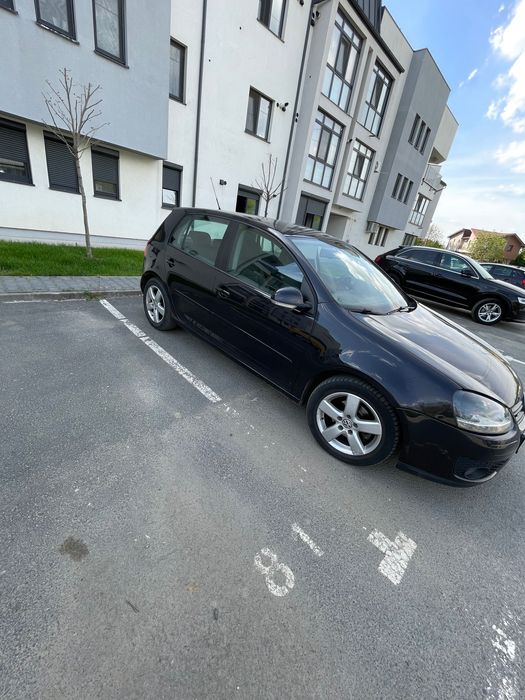 De vânzare Golf 5
