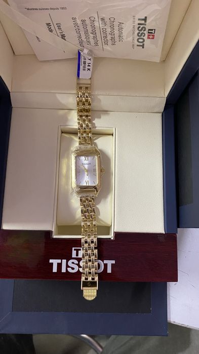 Продам часы оригинал золото Tissot