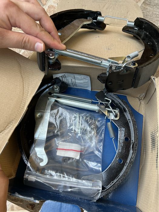 Ремонтен Комплект за Барабанни спирачки