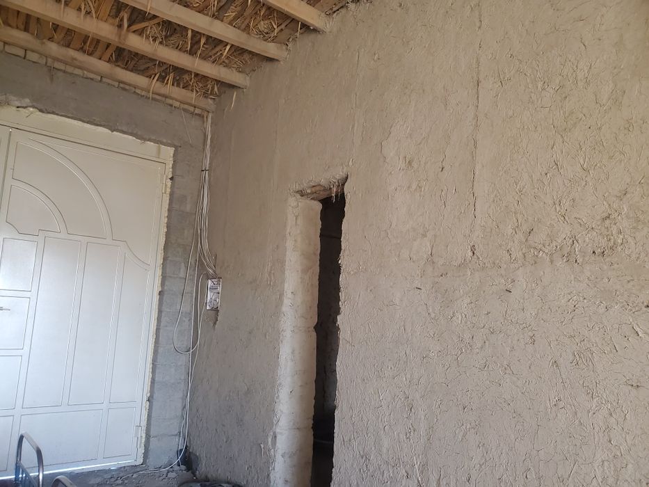 4 xonali uy sotiladi