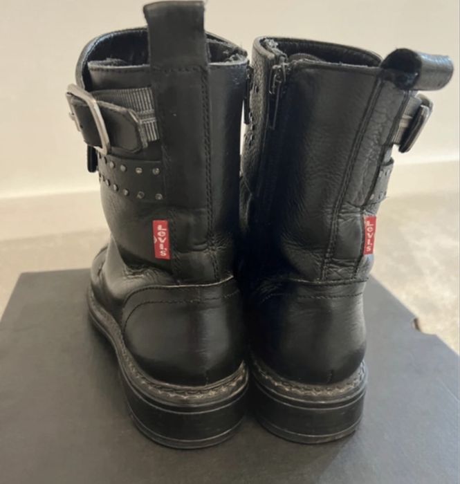 Bocanci piele naturala Levi’s