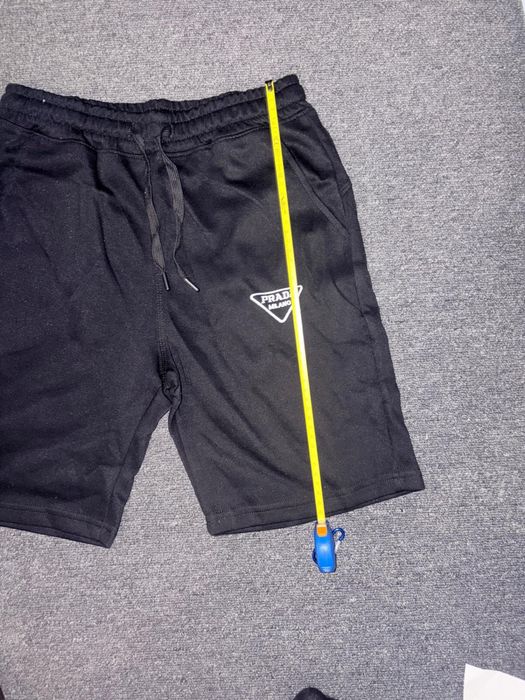 Pantaloni scurti PRADA