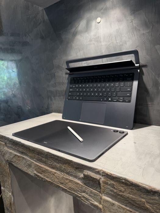 КАТО ЧИСТО НОВ Samsung Galaxy Tab S11 Ultra 5G Cellular + Keyboard + S Pen