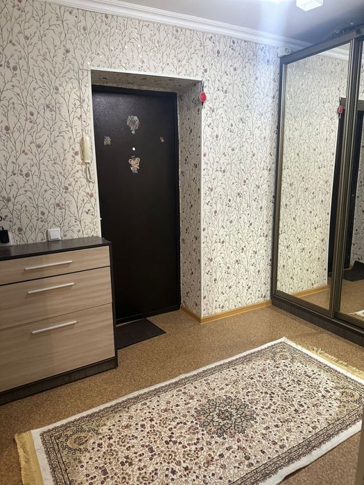 Продам квартиру          .       .