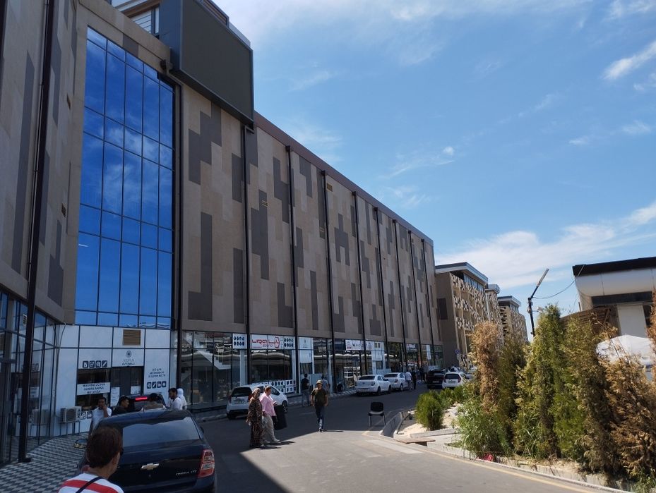 Продаётся нежилое помещение в торговом центре Scopus Mall  40 м2