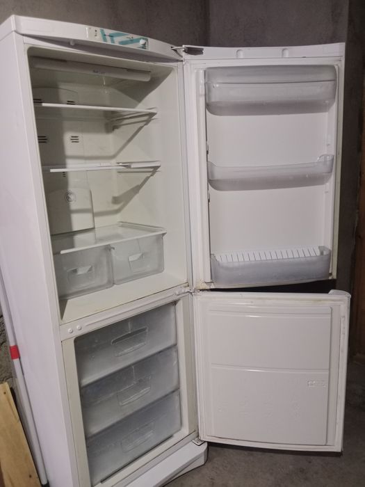 Продается холодильник